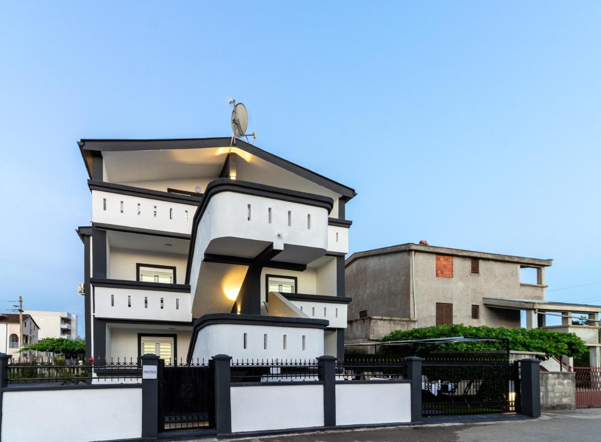Apart-Hotel Prestige Ulcinj Eksteriør bilde