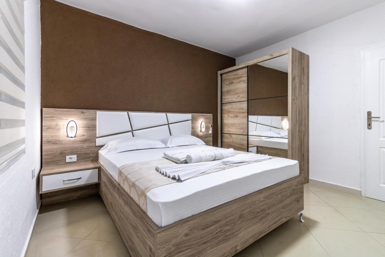 Apart-Hotel Prestige Ulcinj Eksteriør bilde